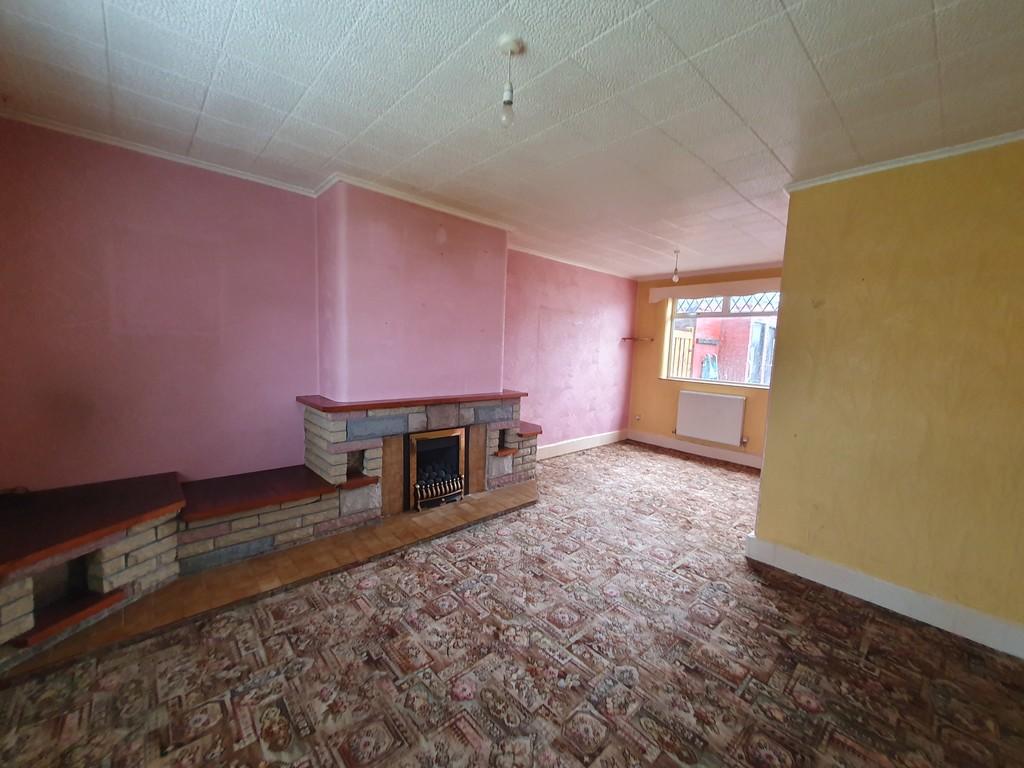 Crossfield Avenue, Winsford 3 bed terraced house £125,000