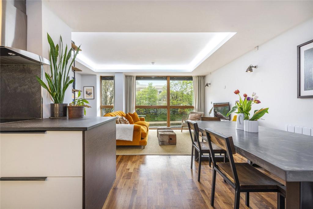 Gainsborough Studios East, Shoreditch Park, London 2 bed flat for sale