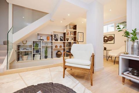 10 Walham Yard, London, SW6 1JA
