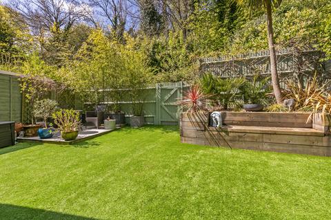 9 Royal Crescent, Winchester, SO22 5GR