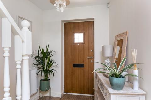 9 Royal Crescent, Winchester, SO22 5GR