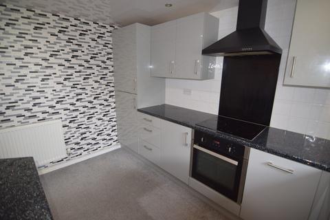2 bedroom apartment to rent, Crescent Court, Blackpool