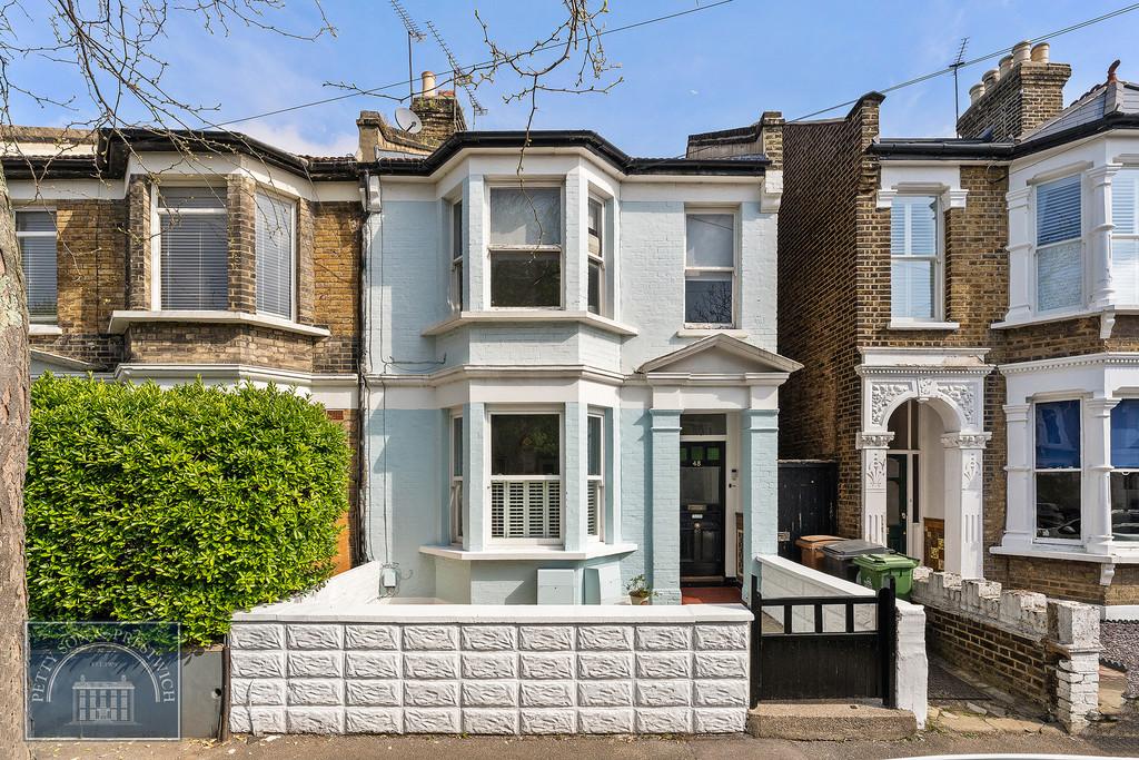 Leybourne Road, Leytonstone 2 bed ground floor flat £525,000