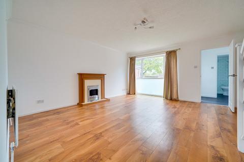 8 Beldam Avenue, Royston, SG8 9UL