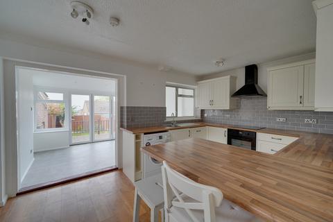 8 Beldam Avenue, Royston, SG8 9UL
