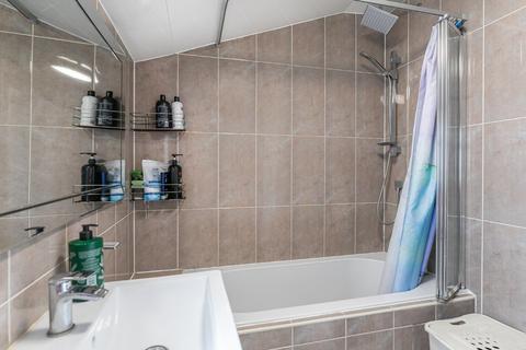 128 Hambrough Road, Southall, UB1 1JE