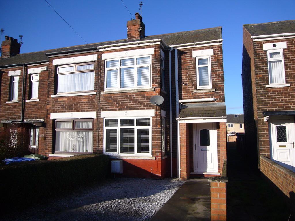 Dunhill Road, Goole, DN14 6SU 3 bed end of terrace house for sale £