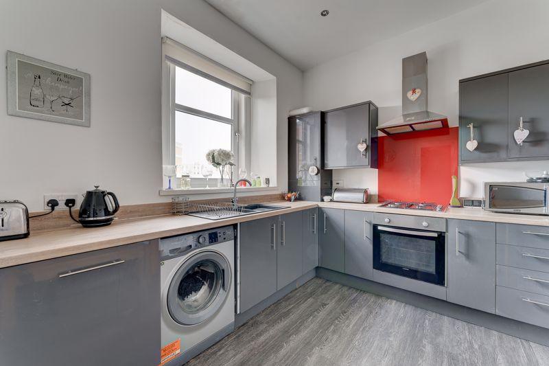 39 Dalblair Road, Ayr KA7 1UF 2 bed flat for sale £105,000