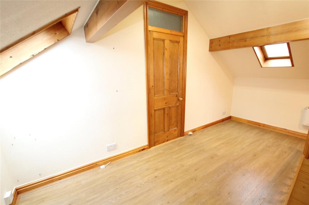 2nd Floor Landing