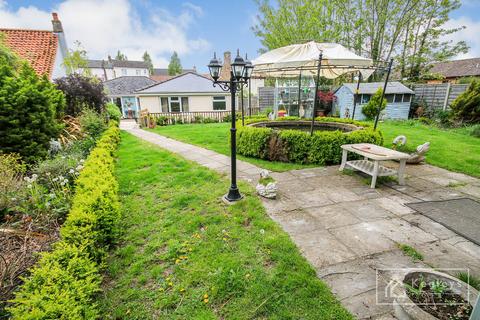 4 bedroom detached bungalow for sale, The Pits, Isleham