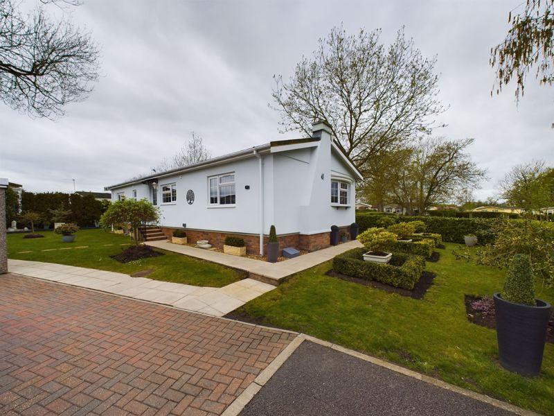Shepherds Grove Park, Stanton 2 bed property for sale £250,000