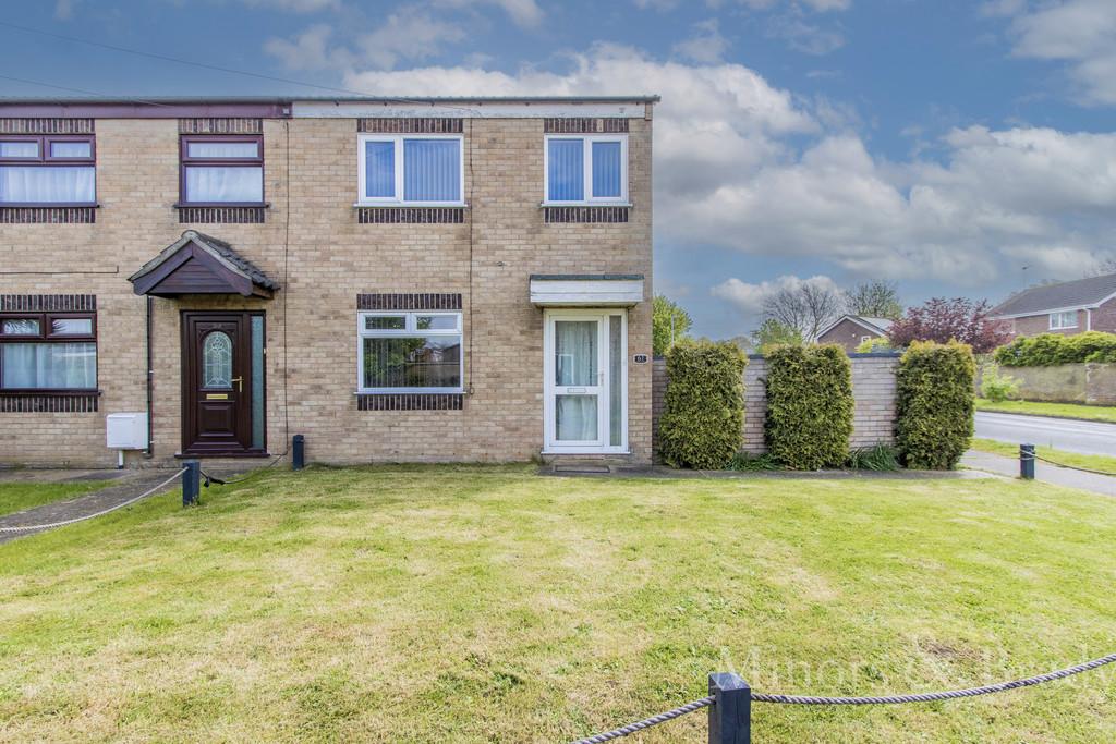 Hollow Grove Way, Carlton Colville... 3 bed semidetached house £900