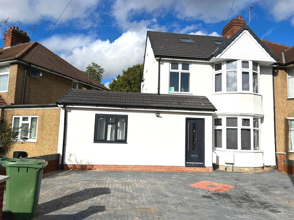 Newly Renovated 4 Bedroom Semi detached House Wit