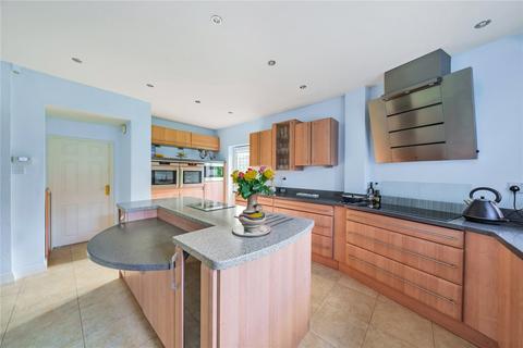Brookside, 36 Bell Hill, Finedon, Wellingborough, NN9 5ND