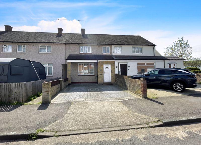 Fullarton Crescent, South Ockendon 2 bed terraced house for sale £350,000