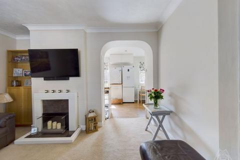 7 Fullarton Crescent, South Ockendon, RM15 5HN