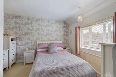7 Fullarton Crescent, South Ockendon, RM15 5HN