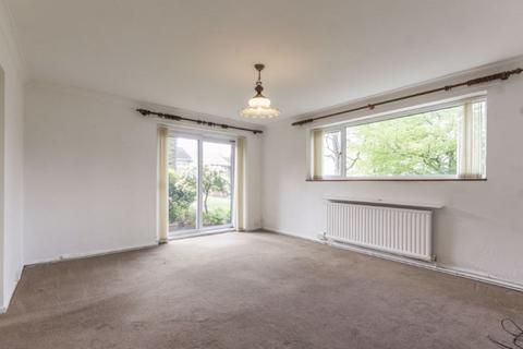15 Coed Garw, Croesyceiliog, Cwmbran, NP44 2NJ