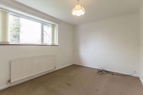 15 Coed Garw, Croesyceiliog, Cwmbran, NP44 2NJ