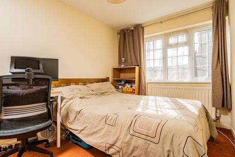 37 Verwood Road, Harrow, HA2 6LD