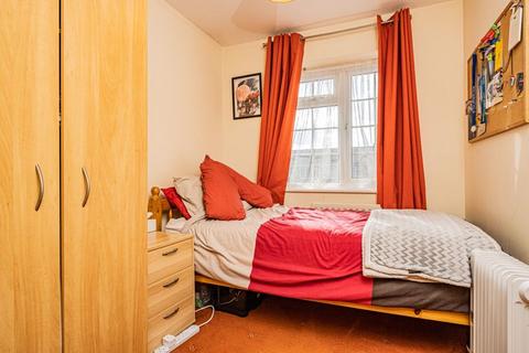 37 Verwood Road, Harrow, HA2 6LD