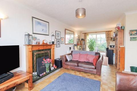 4 bedroom detached house for sale, Mount Close, Werrington, ST9