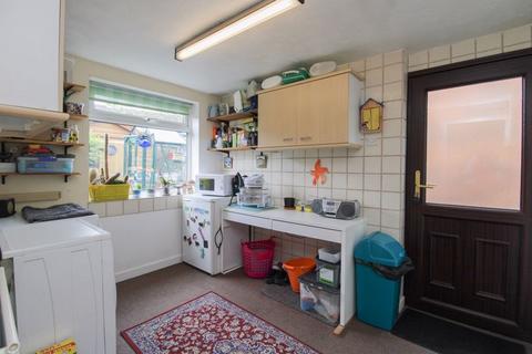 23 Mount Close, Werrington, Stoke-on-trent, ST9 0EJ