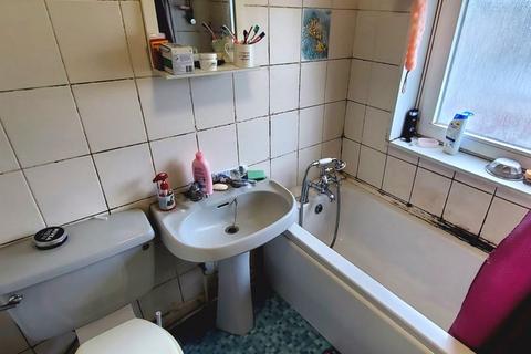 380 Barton Street, Gloucester, GL1 4LF