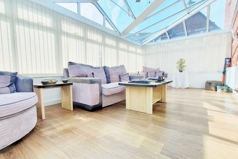 93 Bodenham Field, Abbeymead, Gloucester, GL4 5TP