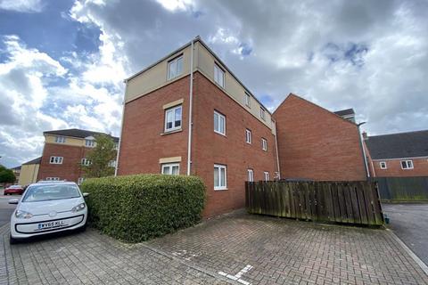 2 bedroom ground floor flat to rent, The Hedgerows, Bristol