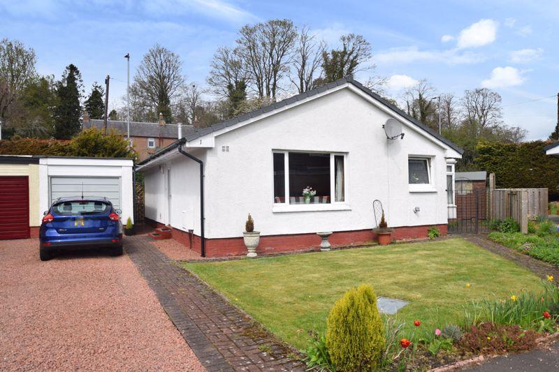 1 Cardon Drive, Biggar, ML12 6EZ 2 bed detached bungalow for sale £