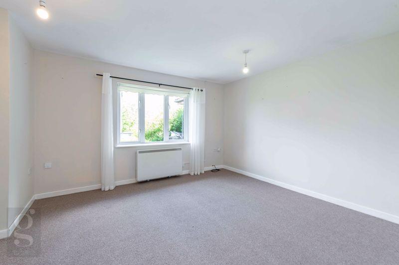Firs Lane, Bromyard, HR7 4BA 1 bed bungalow £650 pcm (£150 pw)