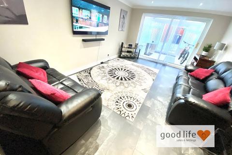 2 bedroom terraced house for sale, North Farm Avenue, Sunderland SR4