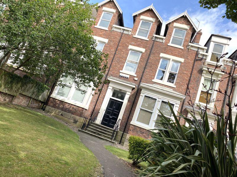 15 Thornhill Gardens, Sunderland SR2 1 bed apartment £67,500
