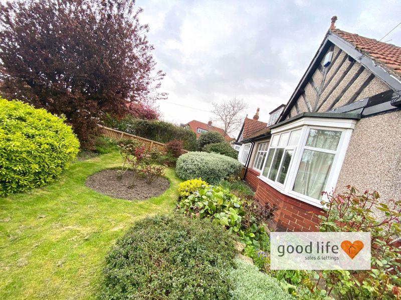 Audley Gardens, Sunderland SR3 4 bed semidetached house £200,000