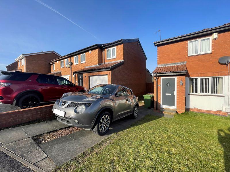 Regency Drive, Sunderland SR3 2 bed semidetached house £115,000