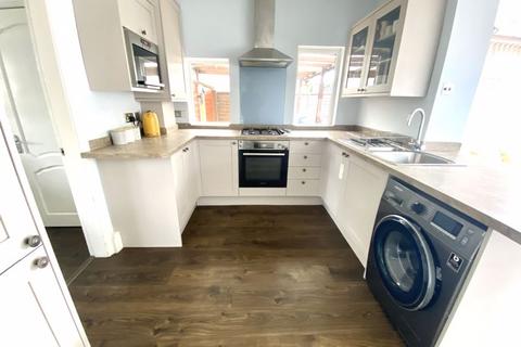 69 Hexham Road, Sunderland, SR4 8BW