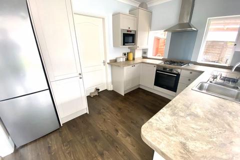 69 Hexham Road, Sunderland, SR4 8BW