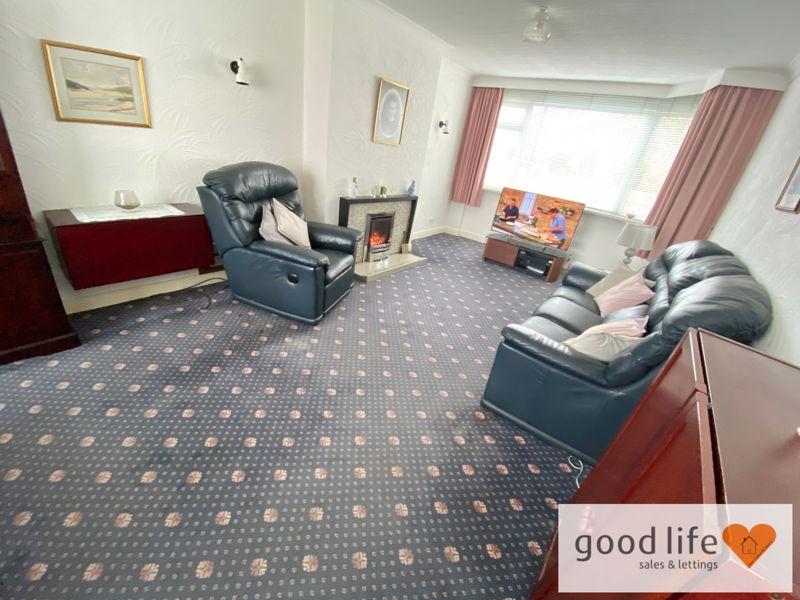 Wetherby Road, Sunderland SR2 3 bed semidetached house £150,000