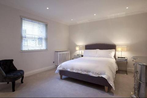 1 bedroom flat to rent, Grosvenor Hill, London