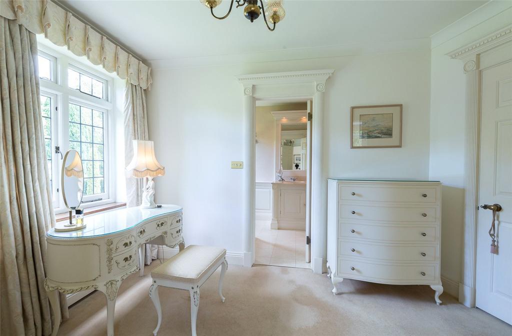 Master Dressing Room