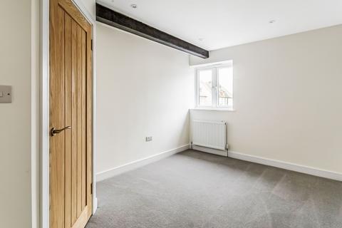7 Eden View, Edenbridge, TN8 5FE