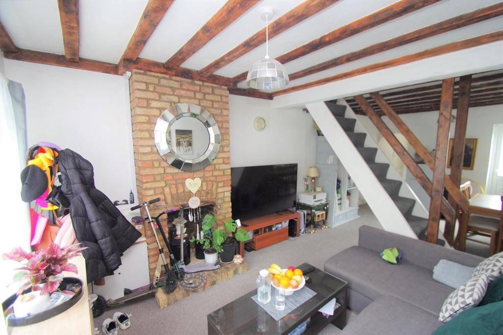 Elfrida Road, Watford, WD18 2 bed end of terrace house £1,500 pcm (£
