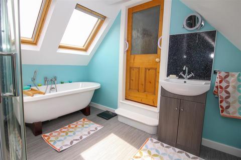 5 Dakers Place, Hawick, TD9 9JE