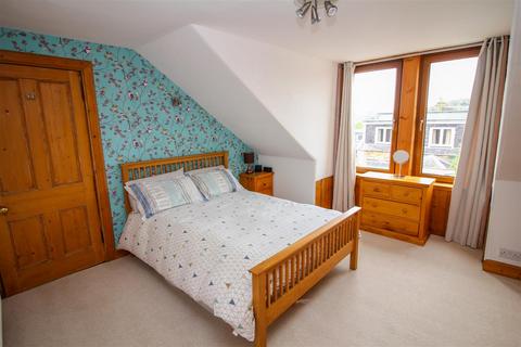 5 Dakers Place, Hawick, TD9 9JE