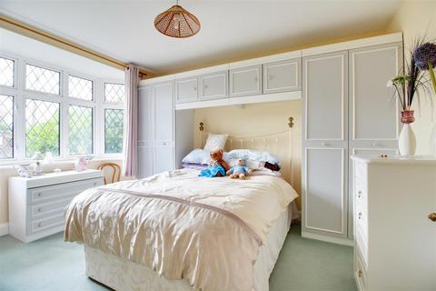 5 Bridgewater Hill, Northchurch, Berkhamsted, HP4 1LW