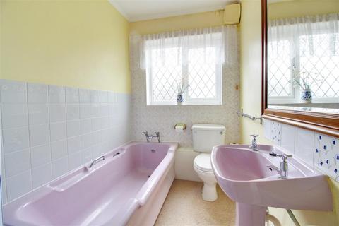 5 Bridgewater Hill, Northchurch, Berkhamsted, HP4 1LW