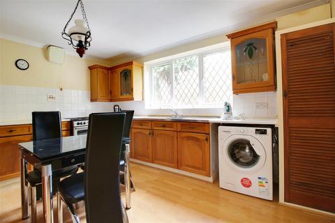 5 Bridgewater Hill, Northchurch, Berkhamsted, HP4 1LW
