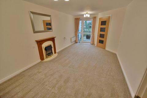 1 bedroom retirement property for sale, Ringwood Road, Ferndown, BH22