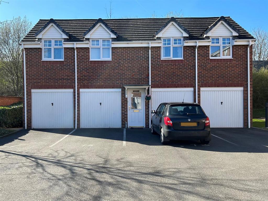 Thunderbolt Way, Tipton, West Midlands 2 bed apartment for sale £135,000